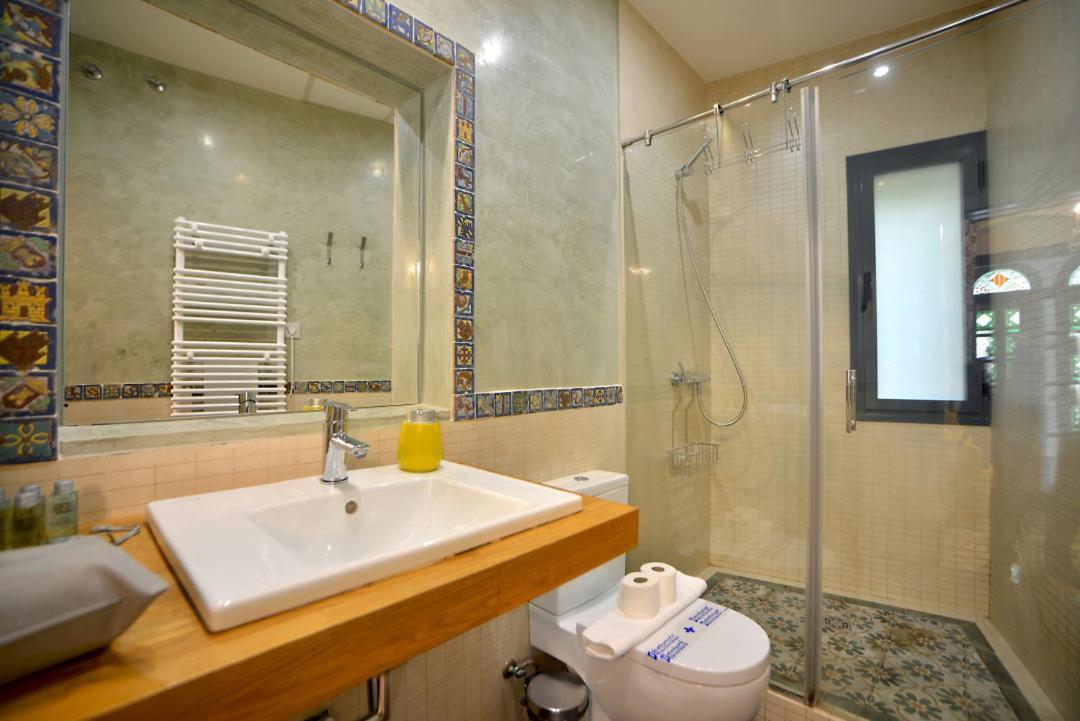 Classic And Luxury- 2bd 2bth- Sierpes Appartement Sevilla