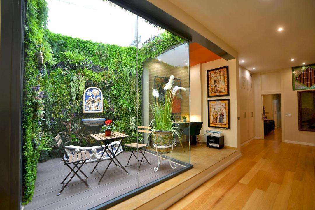 Classic And Luxury- 2bd 2bth- Sierpes Appartamento